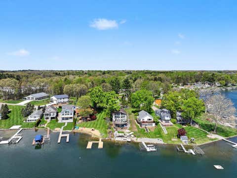 Tiny photo for 50575 W Lakeshore Drive, Silver Creek Township, MI 49047 (MLS # 69026028839)