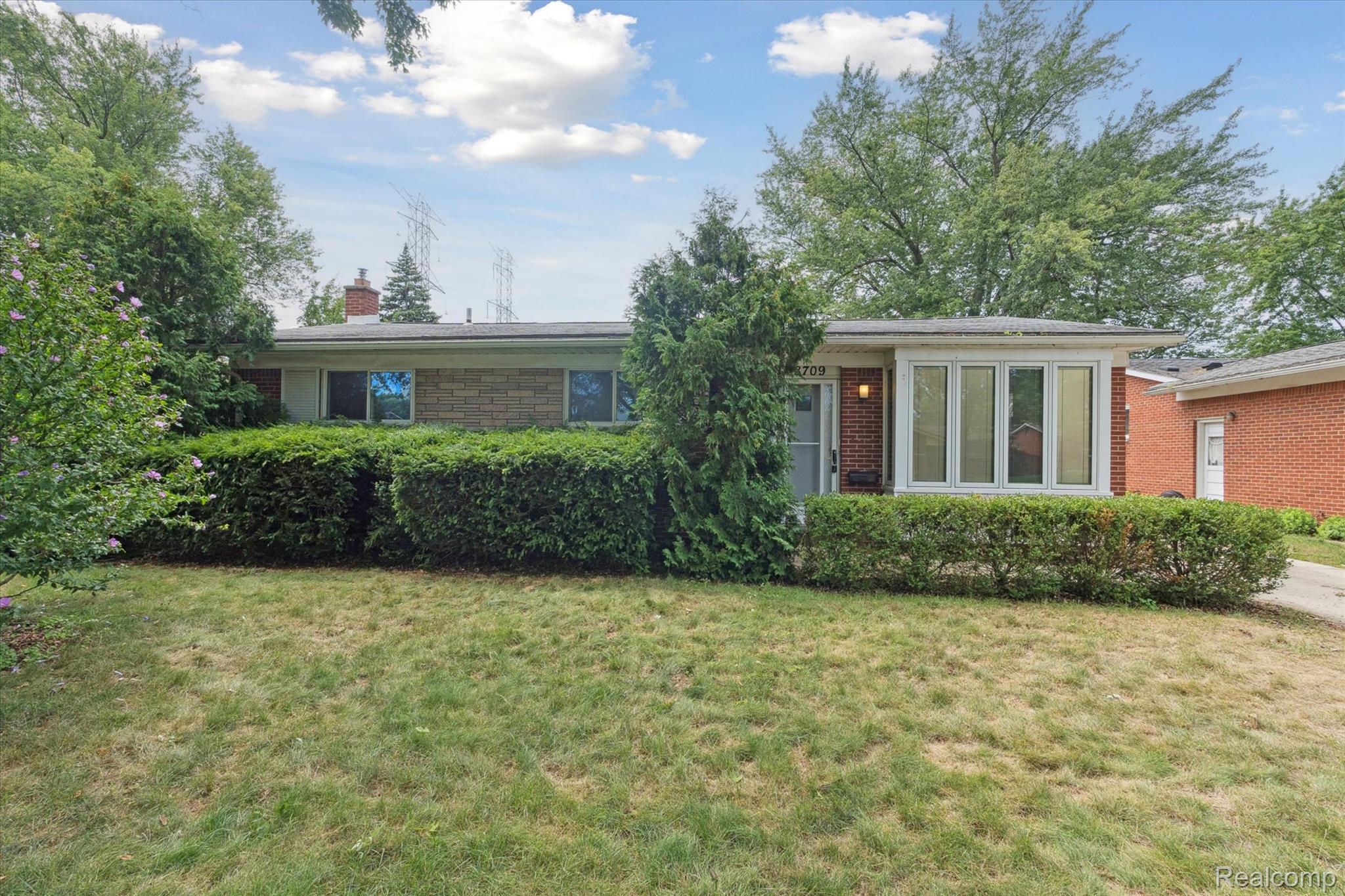 28709 Newport Drive