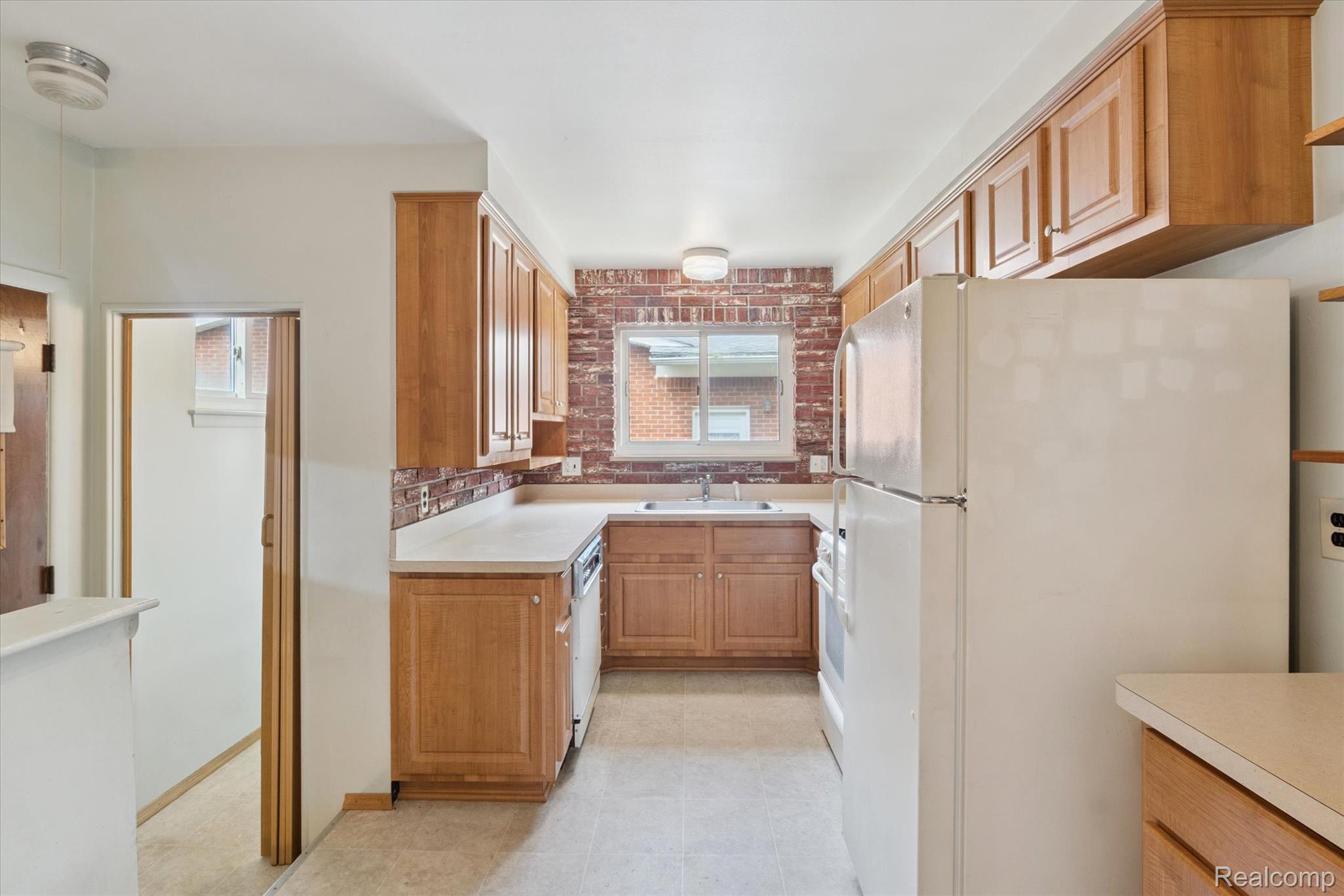 28709 Newport Drive