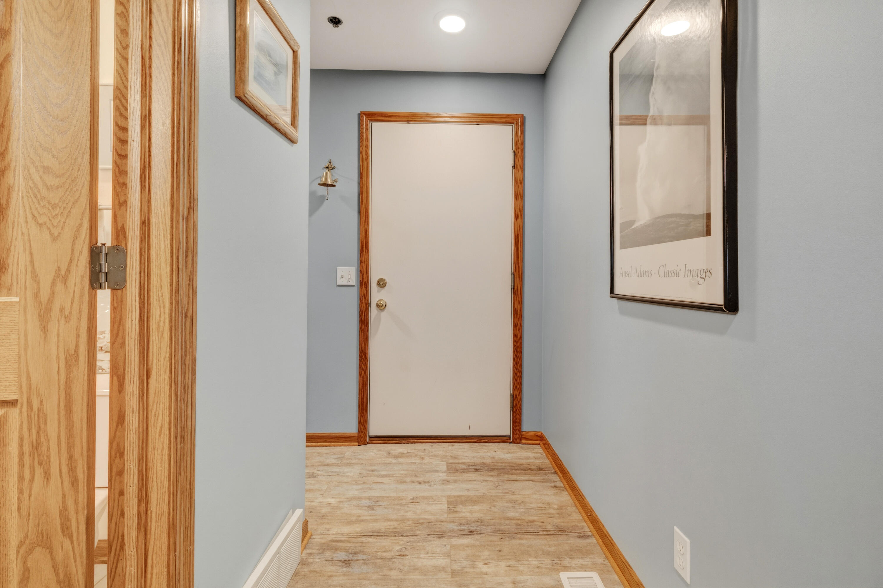 8668 Ellenwood  Drive Drive 11