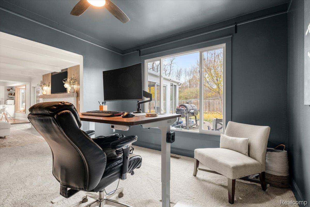 Utica, Michigan 48316, United States, 5 Bedrooms Bedrooms, ,3 BathroomsBathrooms,Residential,Coming Soon,242759