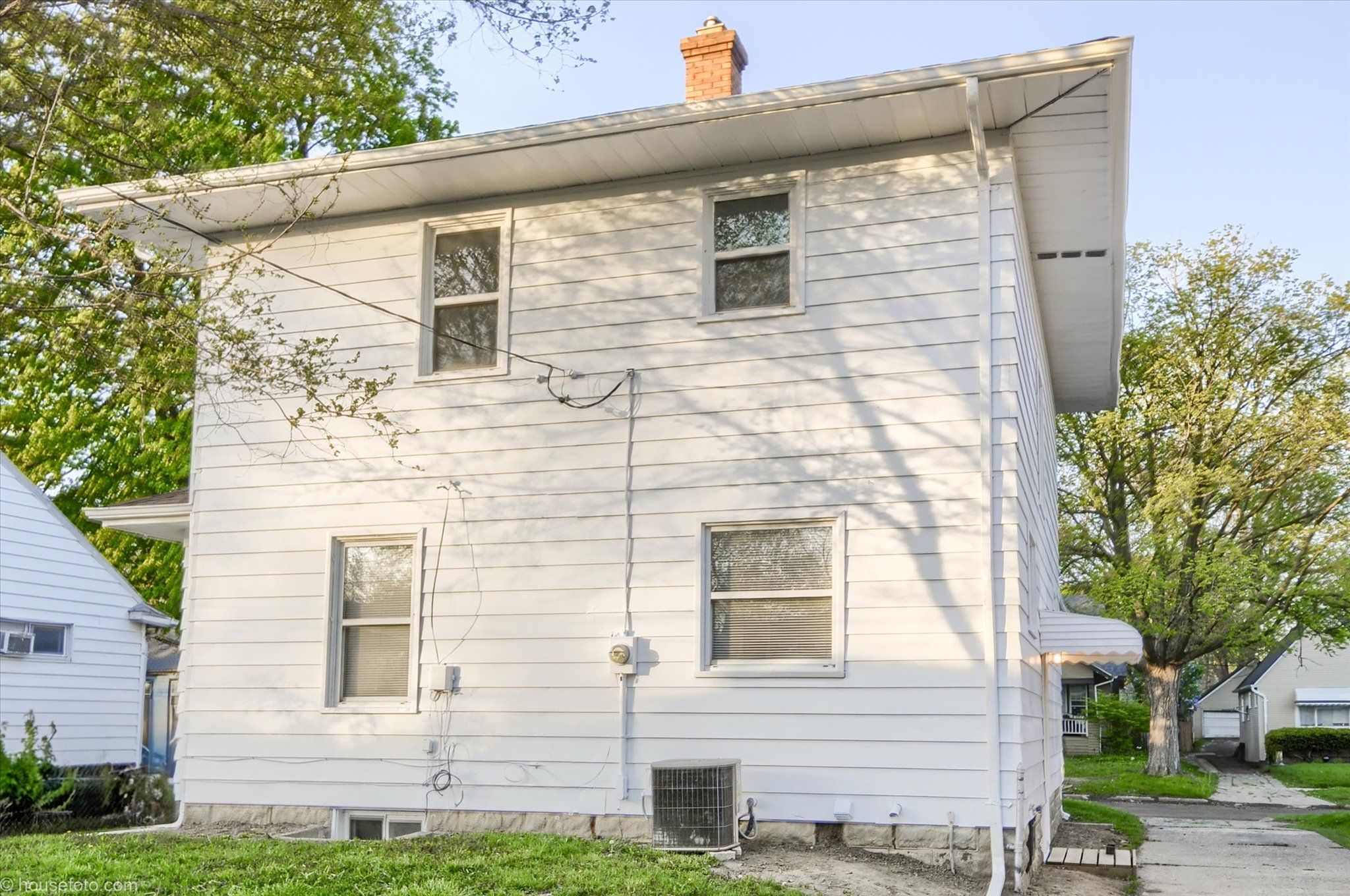 705 FRANK Street