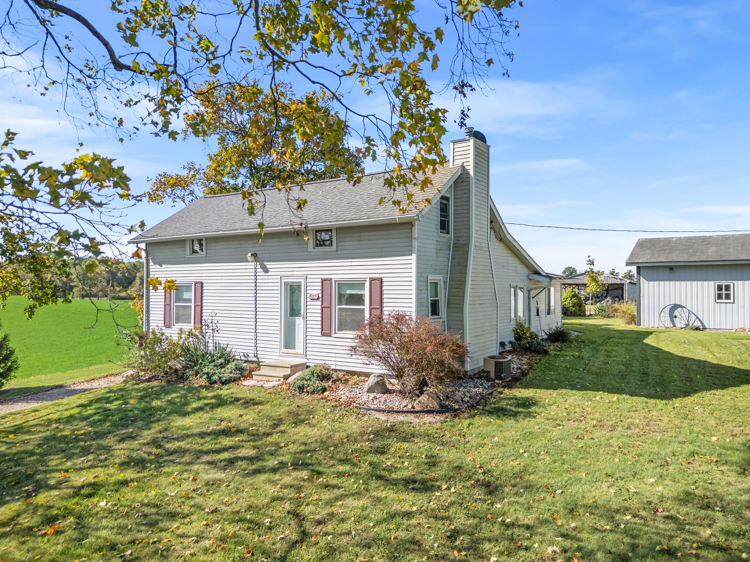 7644 Bothwell Highway