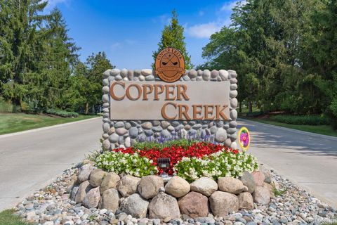 28006 Golf Pointe Boulevard Farmington Hills City MI 48331