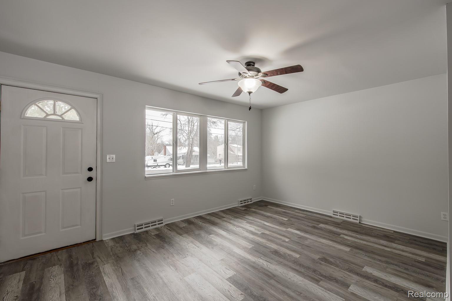 6445 Pontiac Lake Road