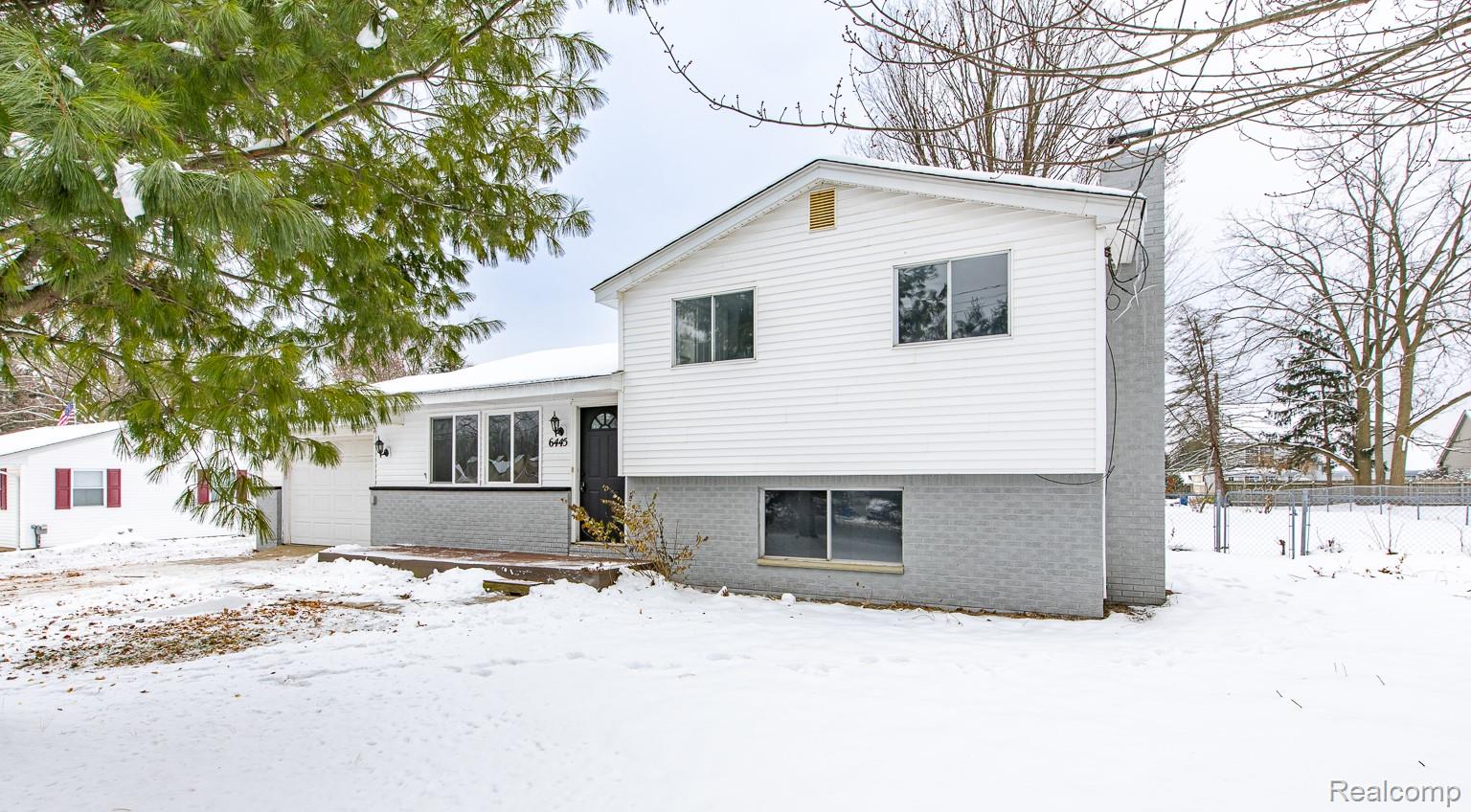 6445 Pontiac Lake Road