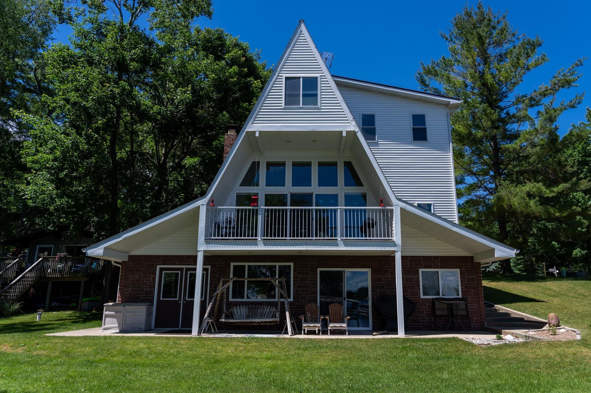 1032 Crown Point Drive