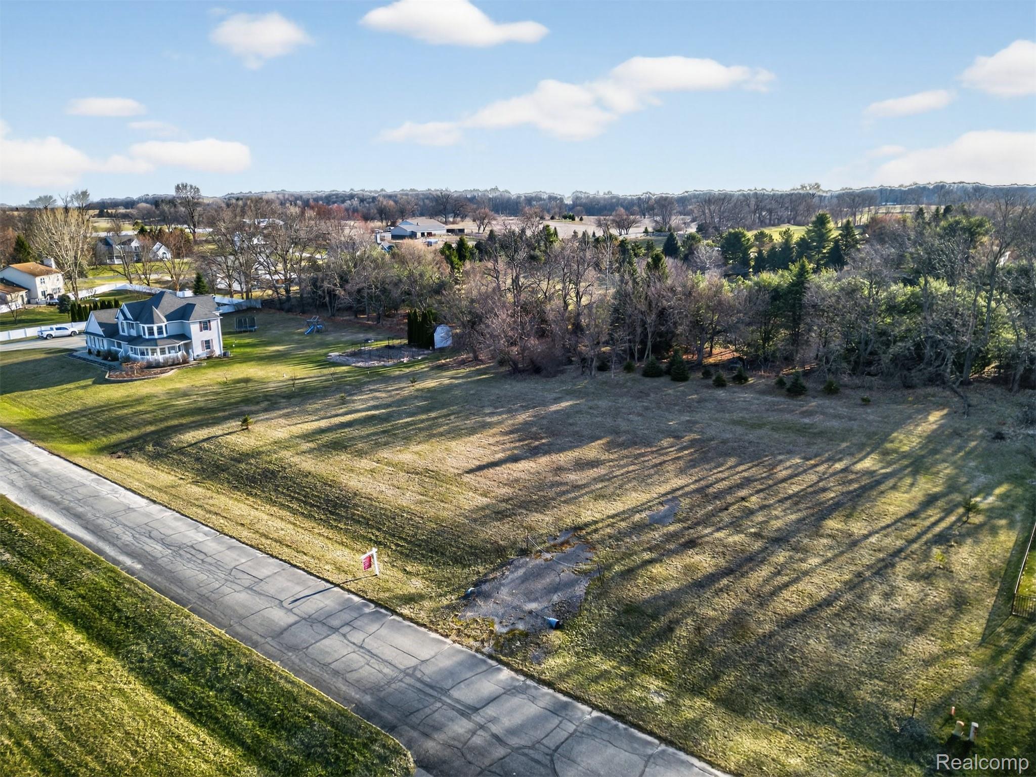 4640 Melanie Lane