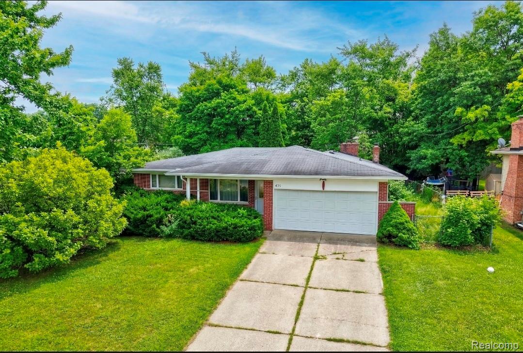 439 Windmill Point Drive