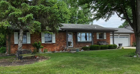 Photo of 18945 25 Mile Road, Macomb Township, MI 48042 (MLS # 58050213117)