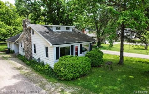 1494 Maxfield Road