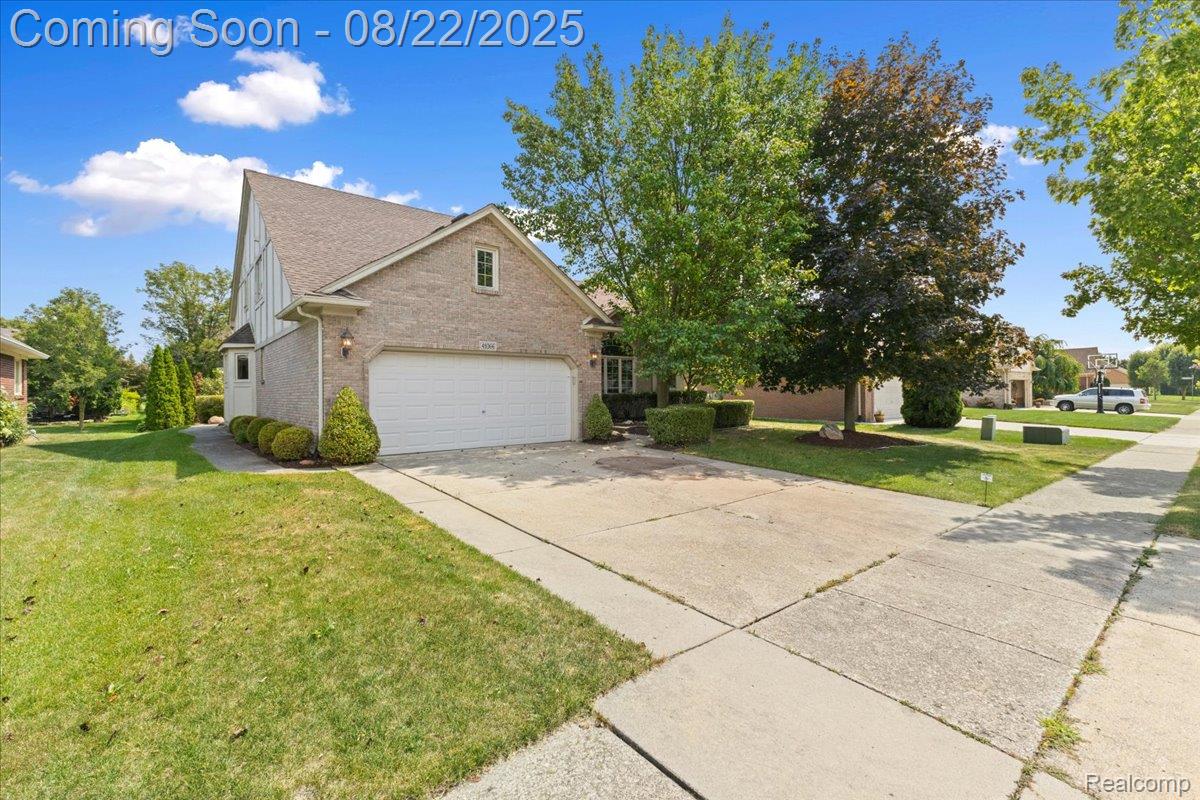 49366 Briar Pointe Dr. Drive