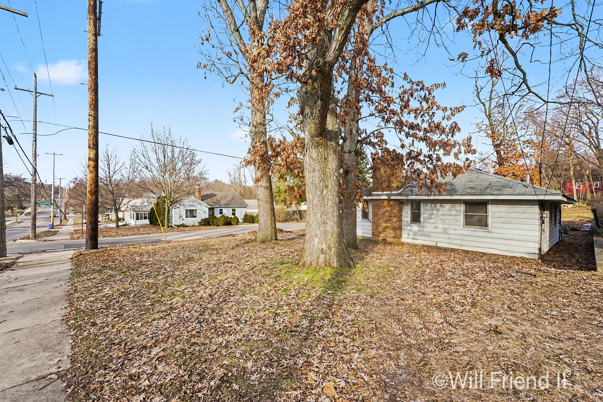 1000 Maybelle Street NE