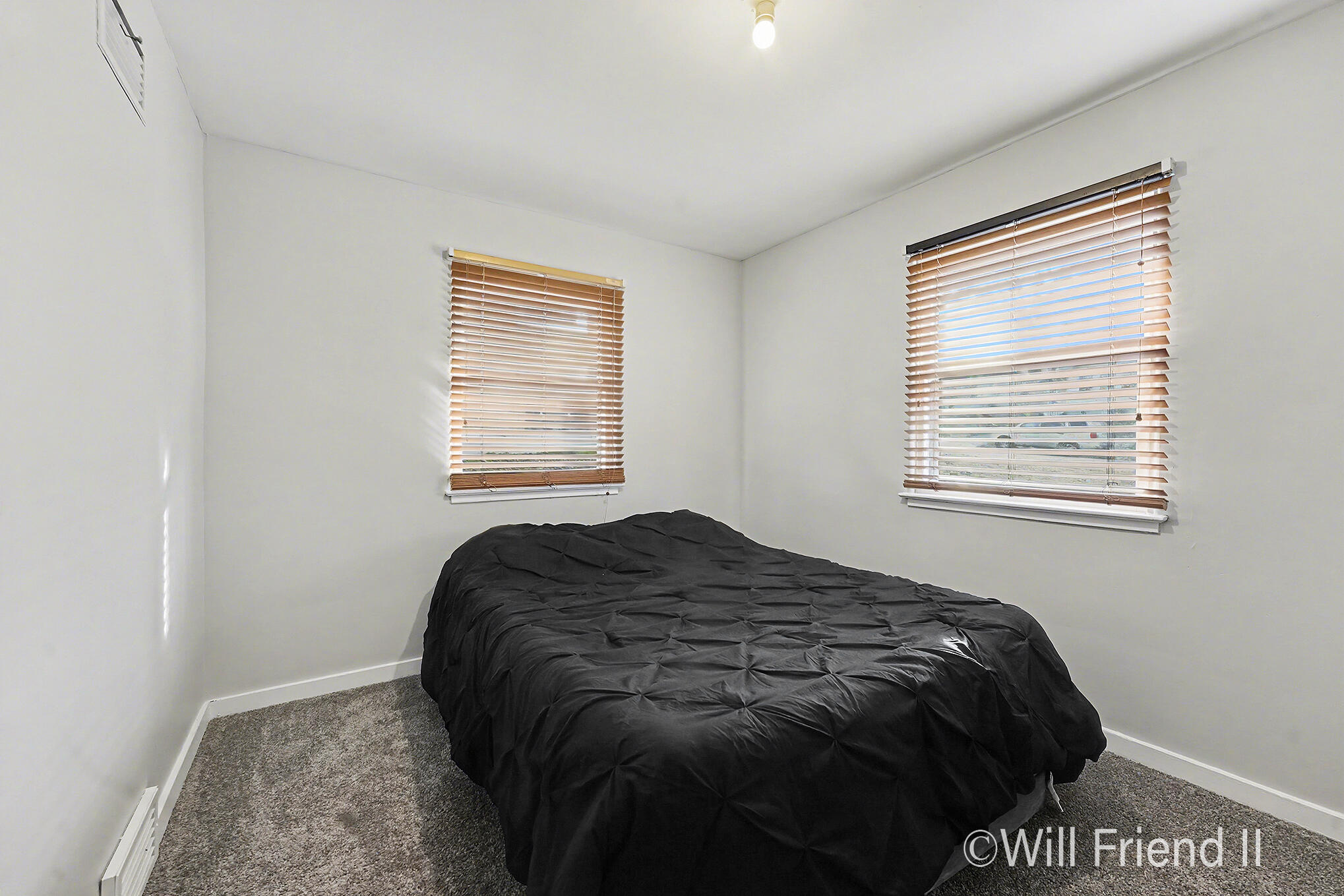 1000 Maybelle Street NE