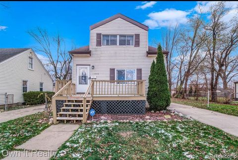 13668 Marshall Avenue Warren City MI 48089