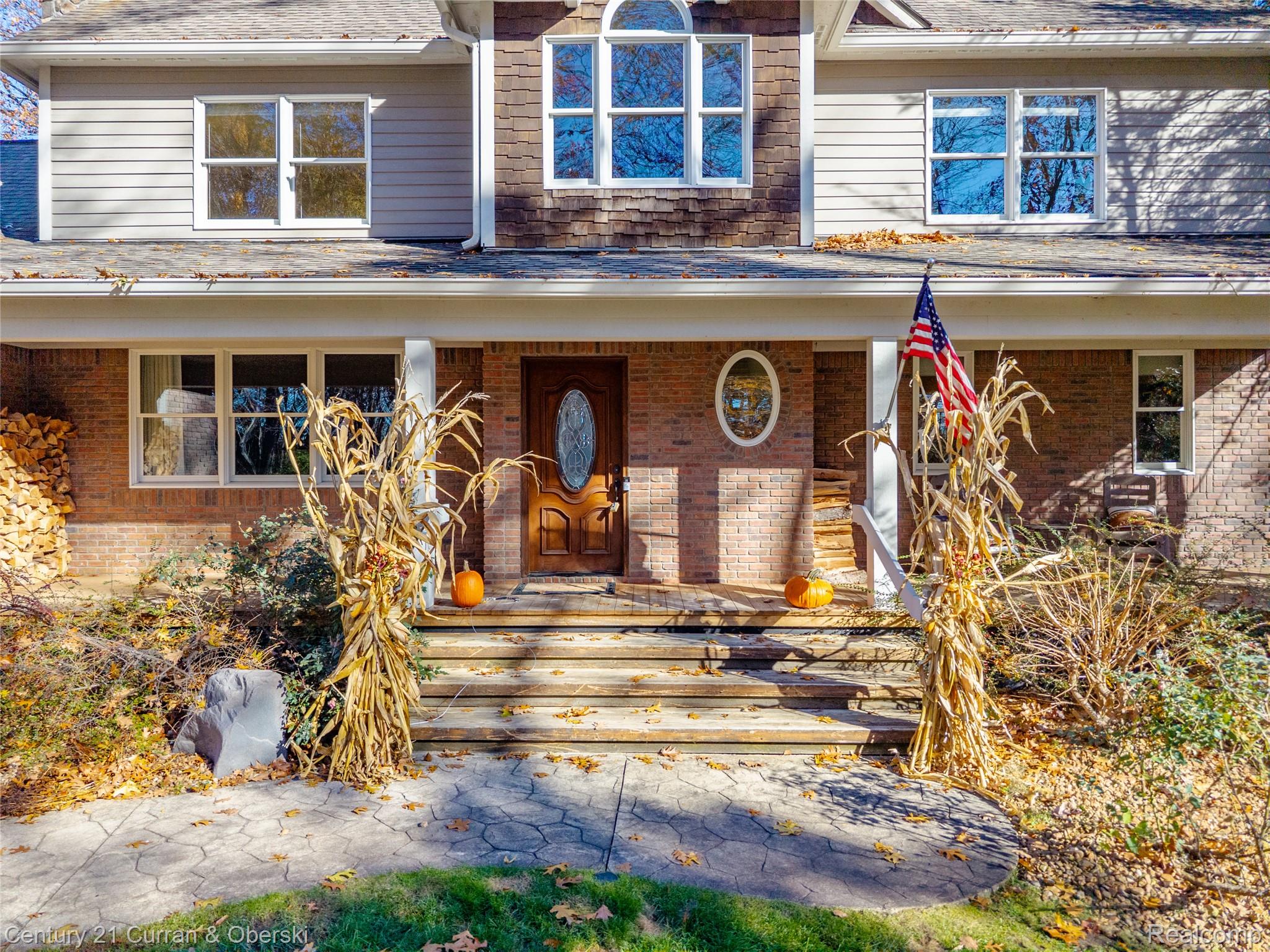 8308 Peninsular Drive