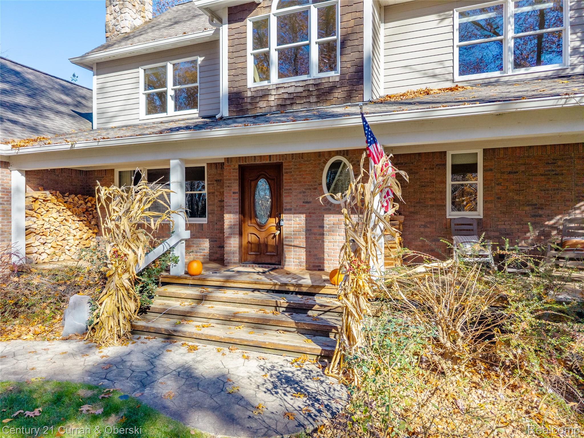 8308 Peninsular Drive