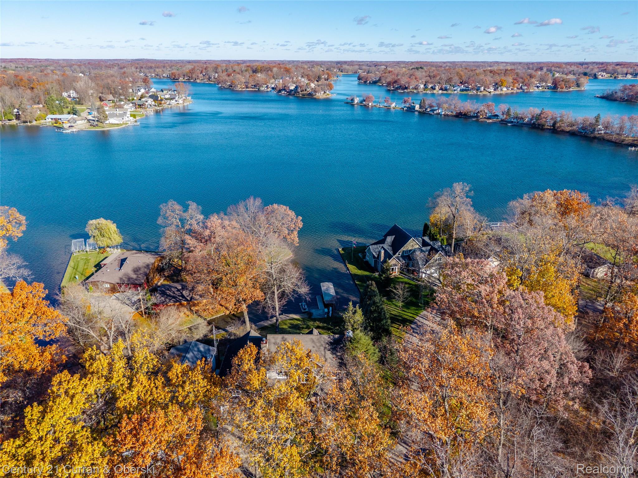 8308 Peninsular Drive