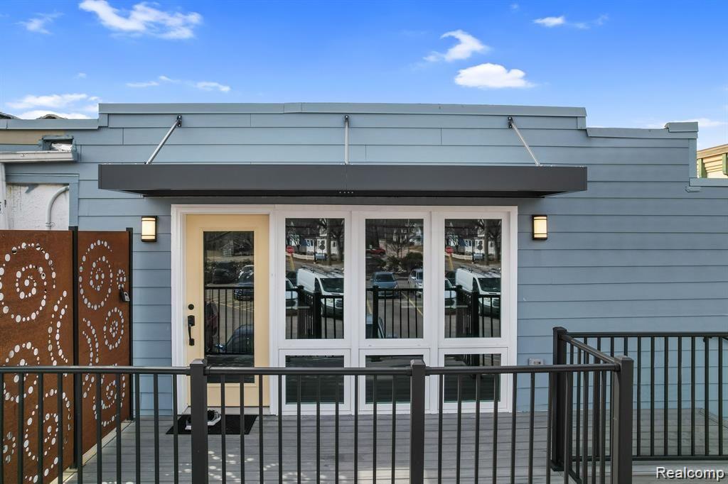 344 Main Street 300