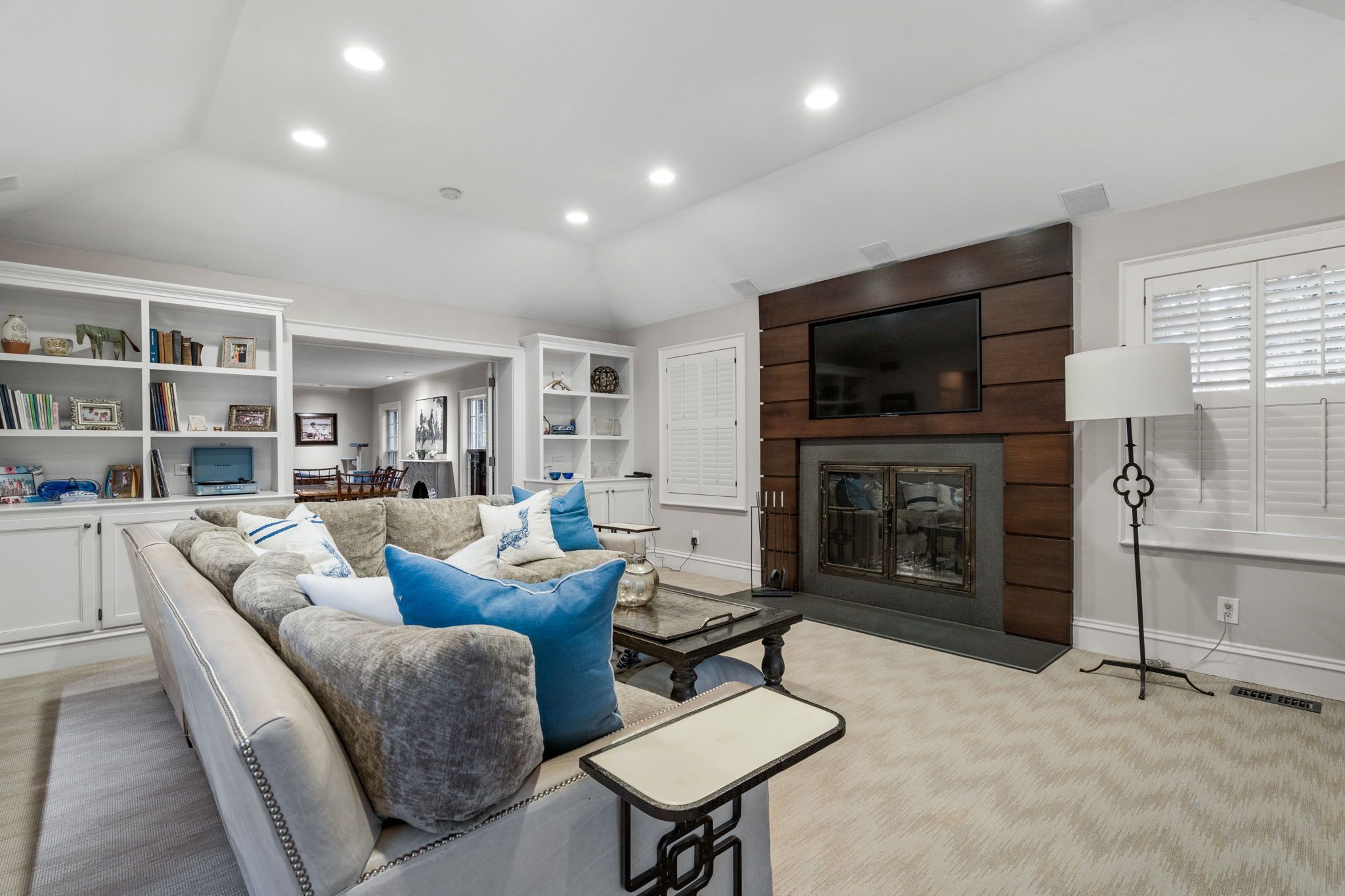 Bloomfield Charter Township Oakland, Michigan 48301, United States, 4 Bedrooms Bedrooms, ,4 BathroomsBathrooms,Residential,Pending,112585