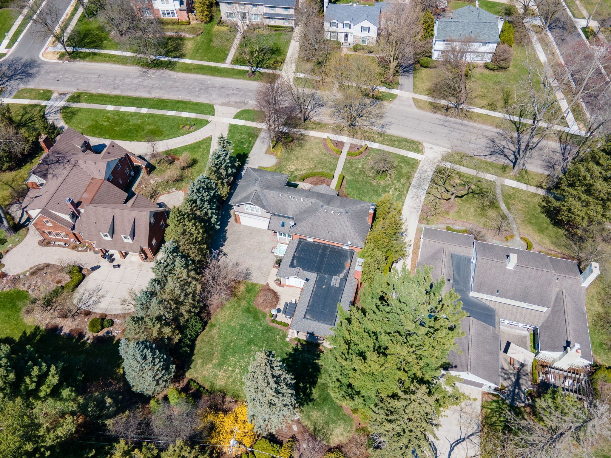 Bloomfield Charter Township Oakland, Michigan 48301, United States, 4 Bedrooms Bedrooms, ,4 BathroomsBathrooms,Residential,Pending,112585