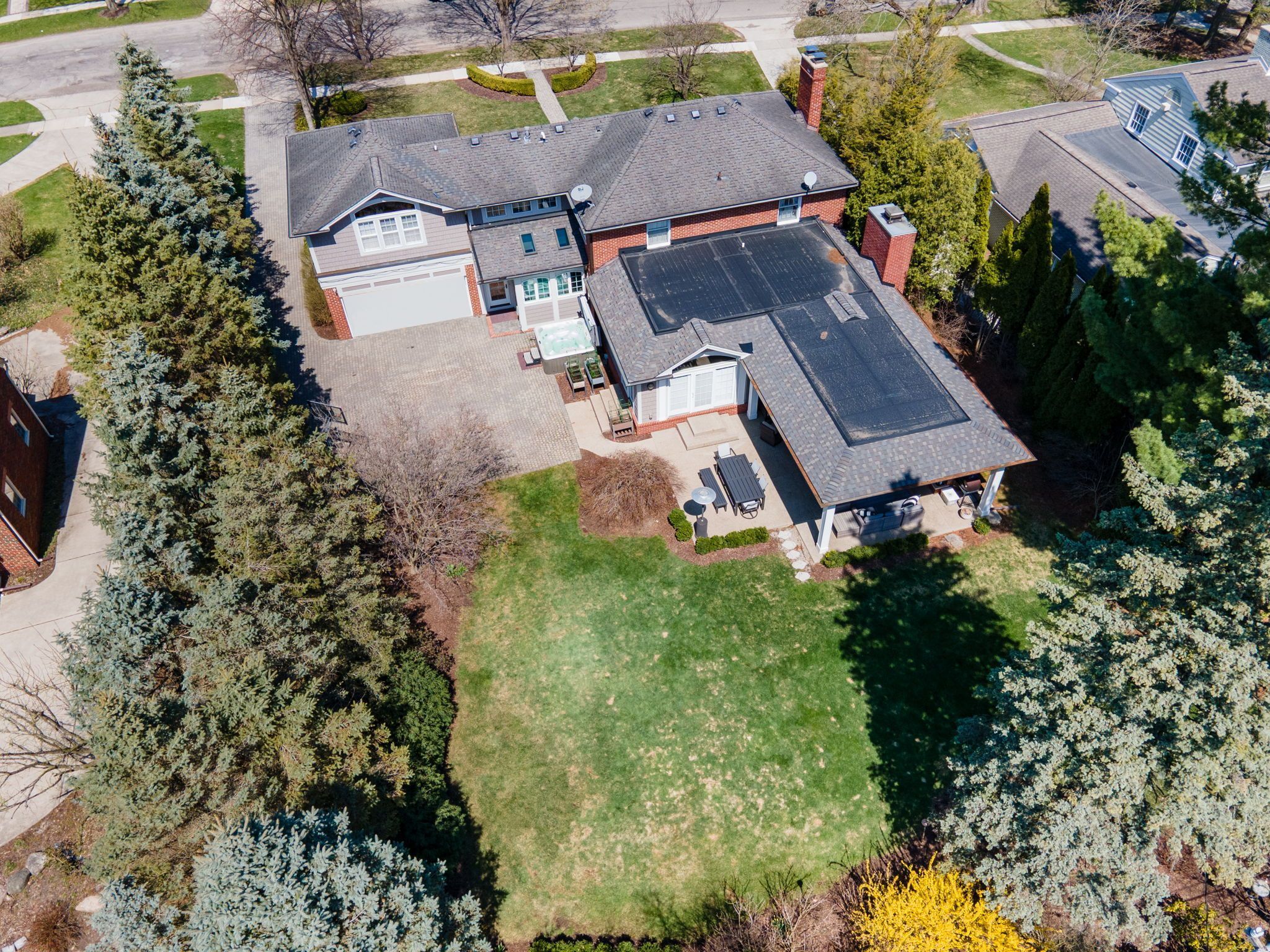 Bloomfield Charter Township Oakland, Michigan 48301, United States, 4 Bedrooms Bedrooms, ,4 BathroomsBathrooms,Residential,Pending,112585