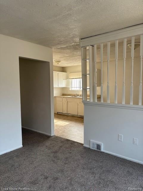 11717 W Outer Drive