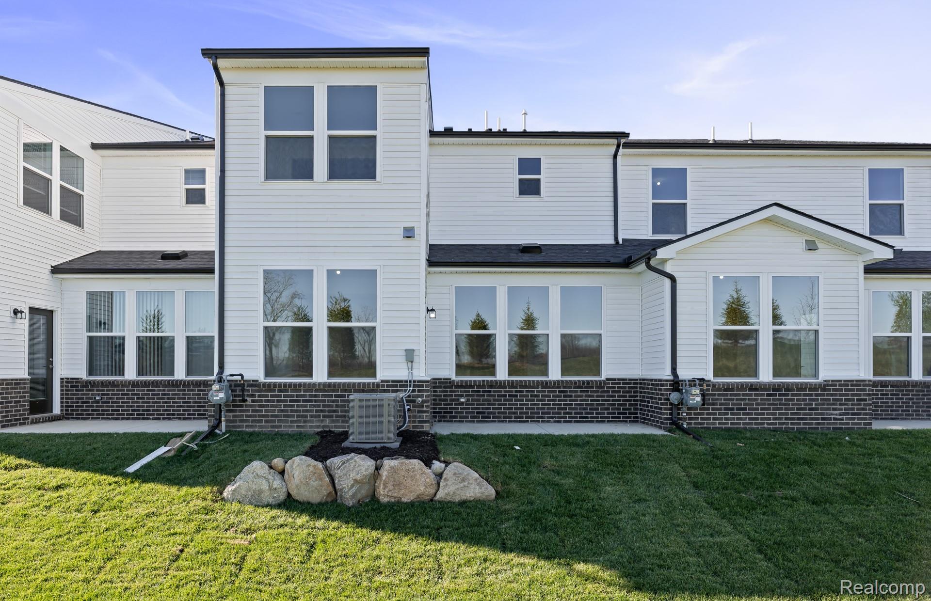5597 Corgi Drive