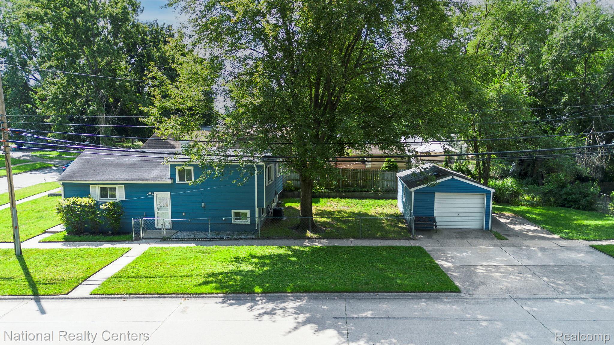 15987 Centralia