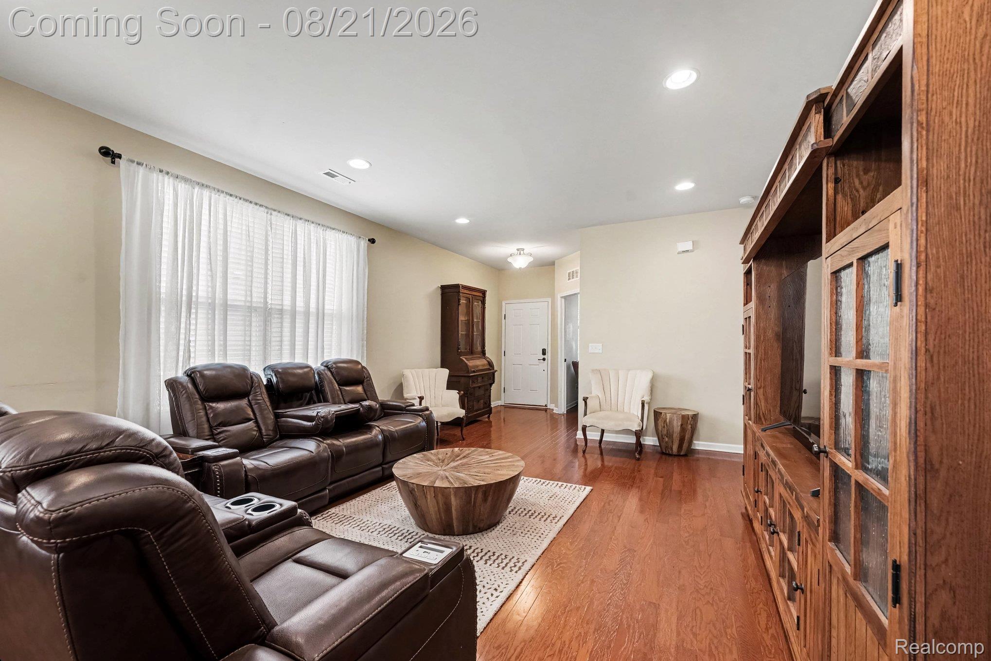 9407 Sand Hill Drive
