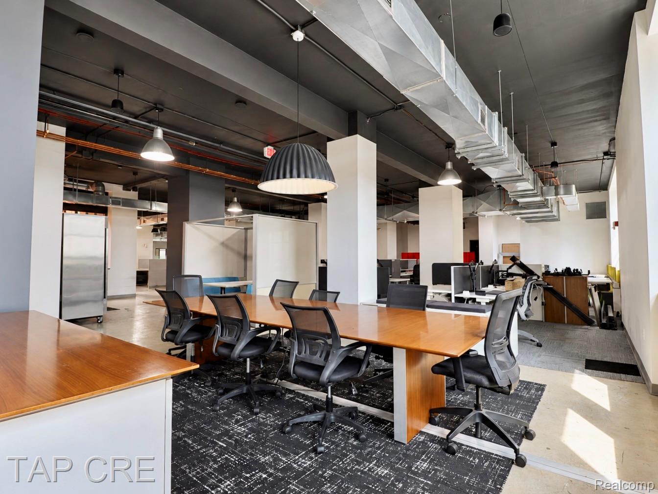 151 W Congress Street
