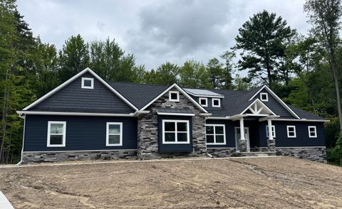 5570 Golf Club Road Genoa Township MI 48843