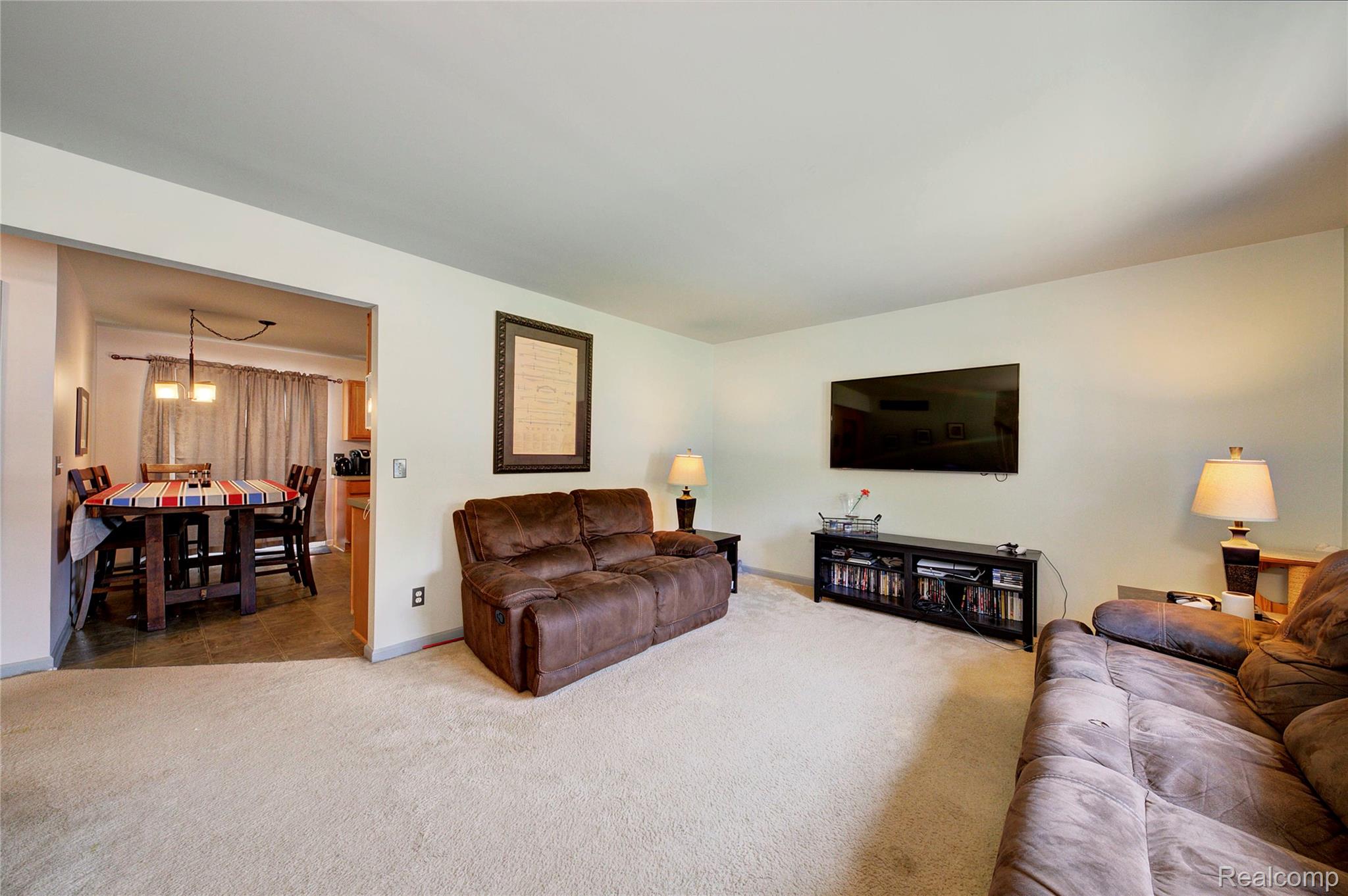 8972 Ash Drive