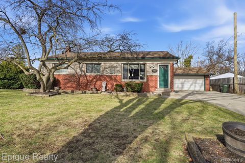 12068 Amber Court Sterling Heights City MI 48312