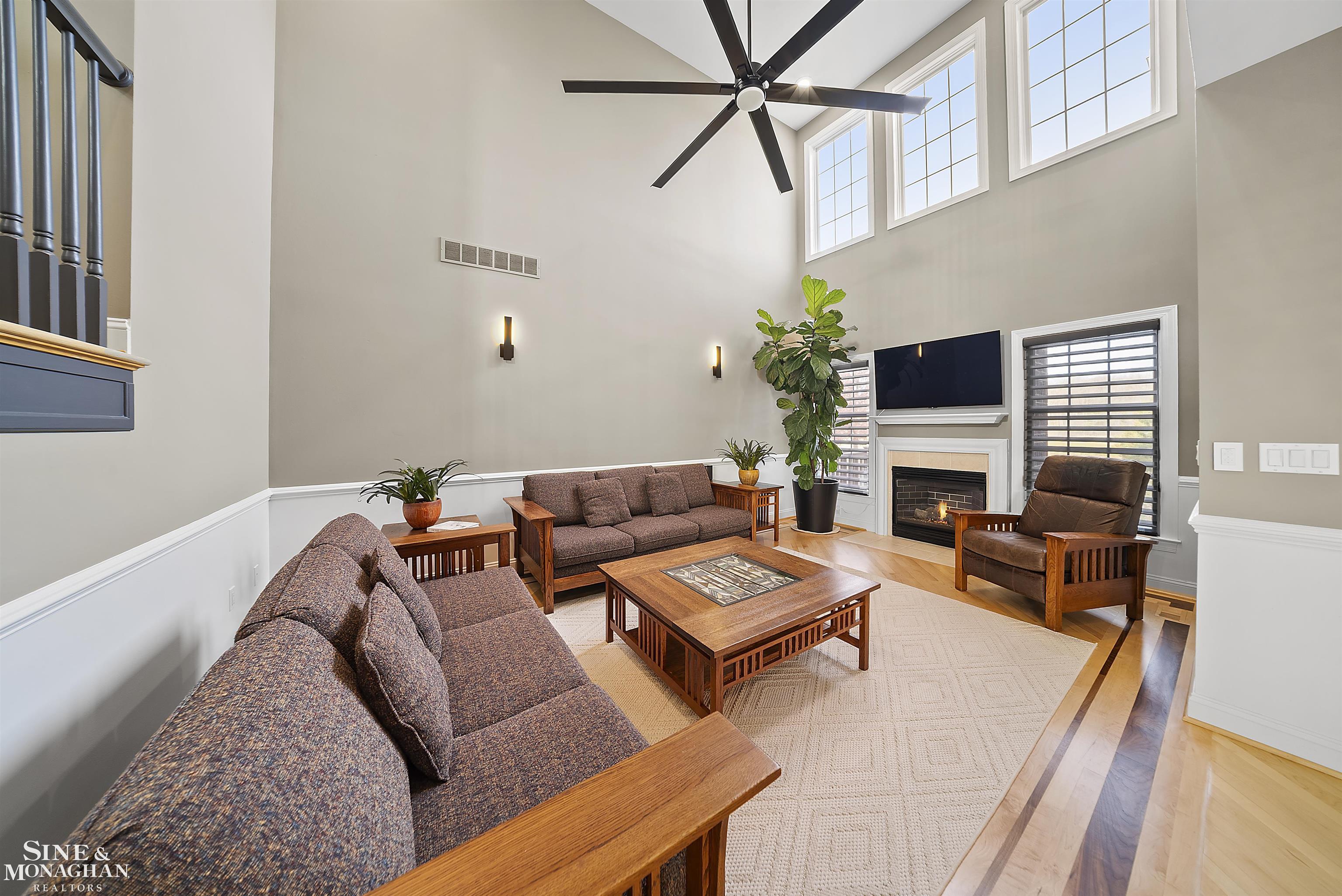 44522 Broadmoor Boulevard