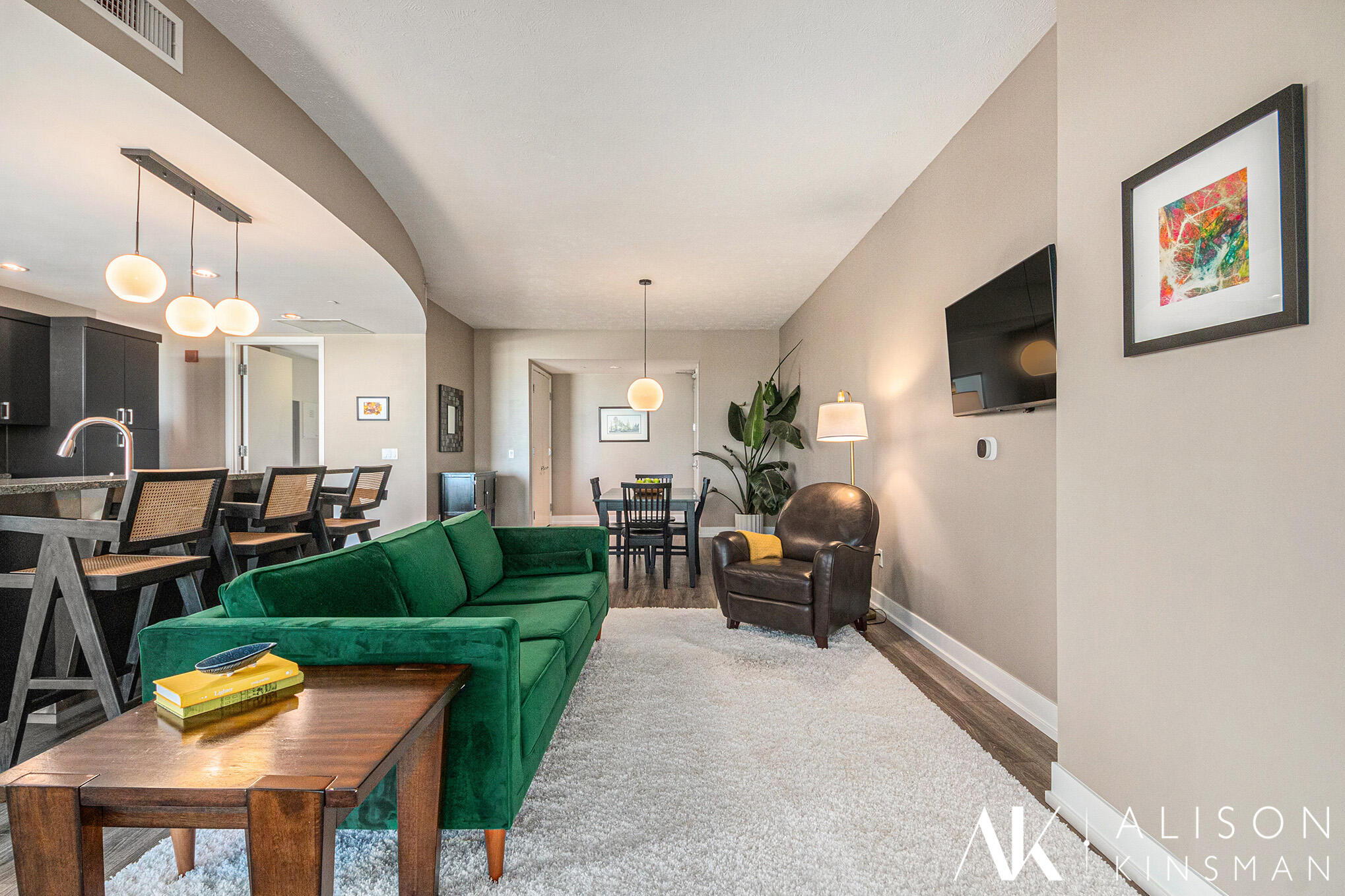 335 Bridge Street NW 1003