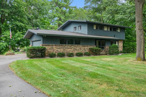 3307 Lake Drive Allegan Township MI 49010