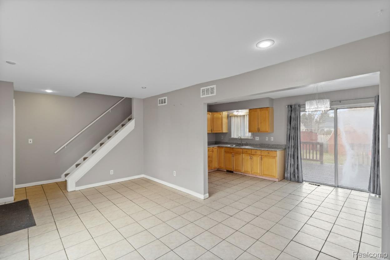 19682 Jeanette Street