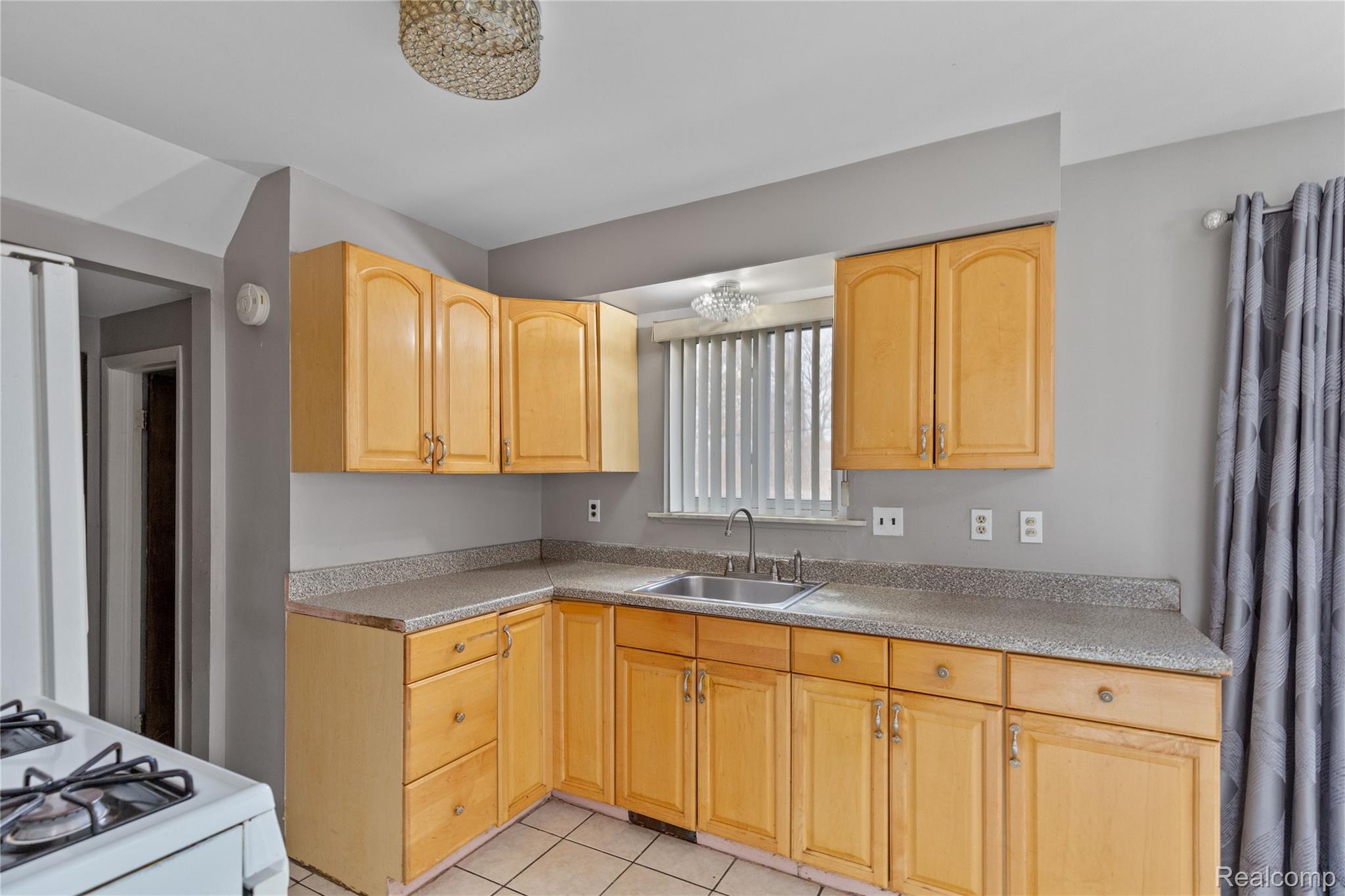 19682 Jeanette Street