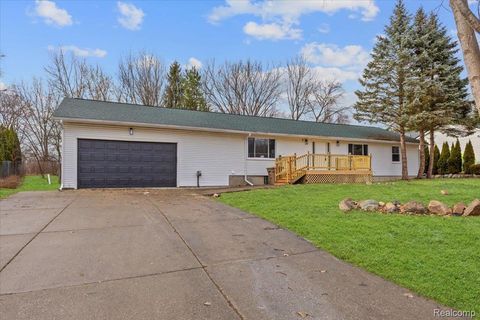 1709 Stirling Avenue Pontiac City MI 48340