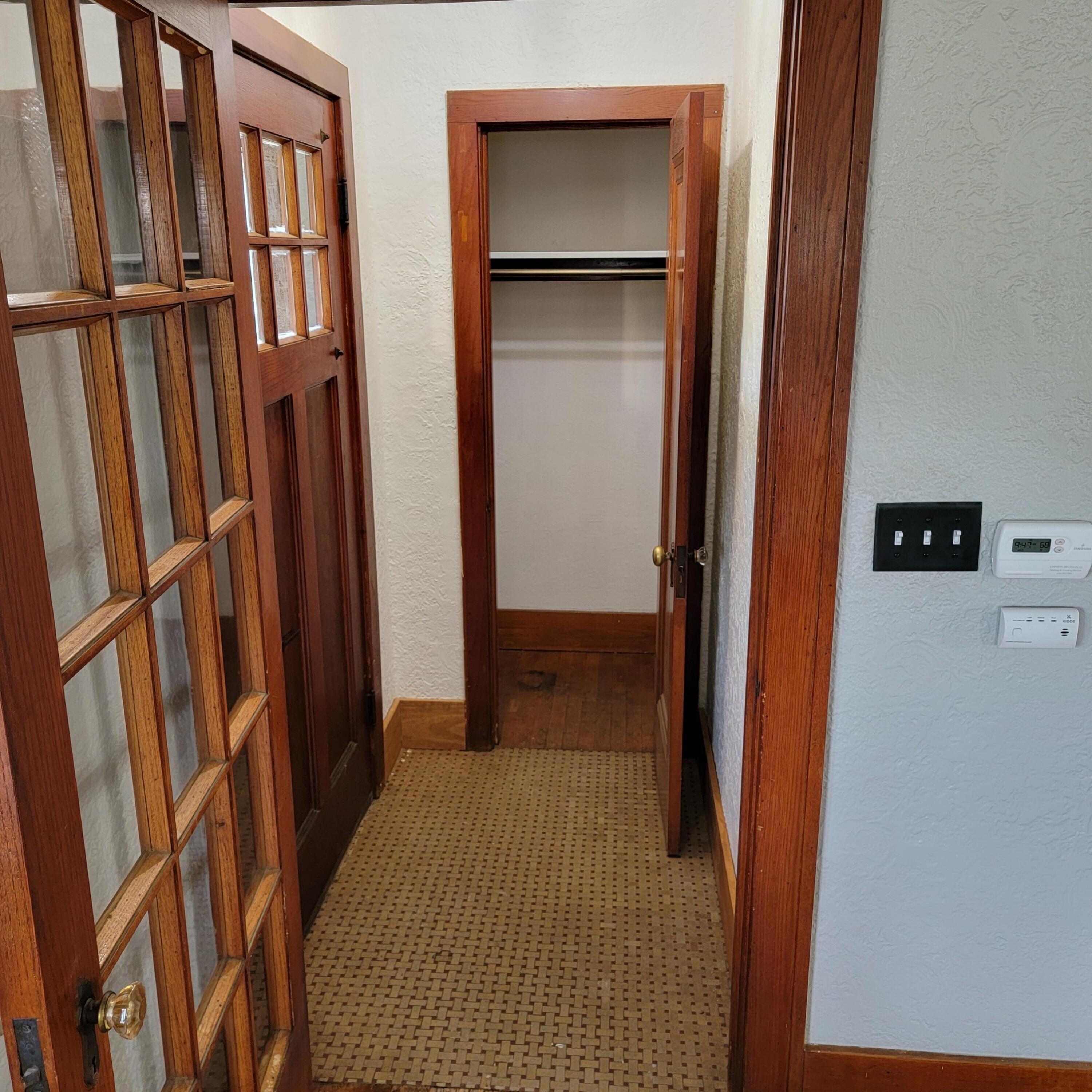 2356 SE Paris
