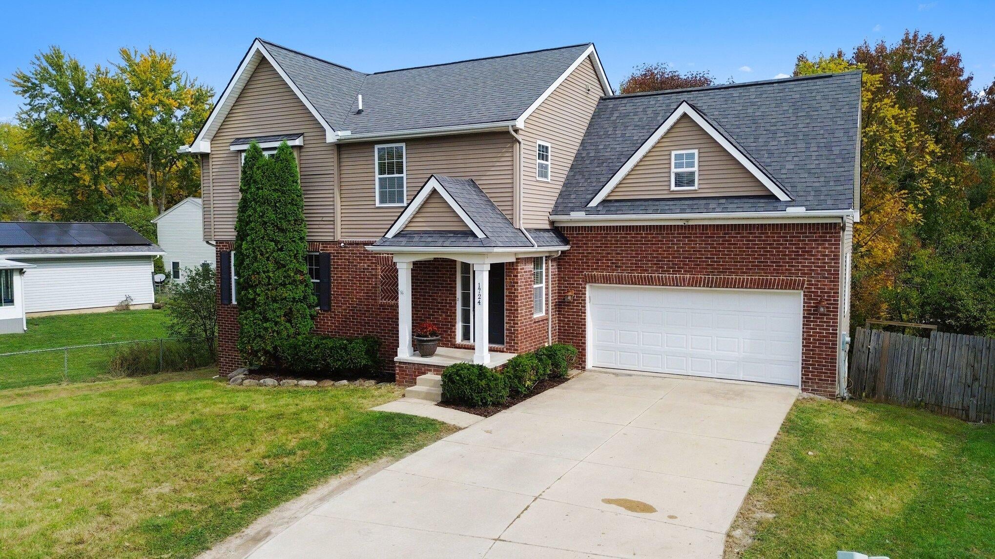 1724 Enclave Lane