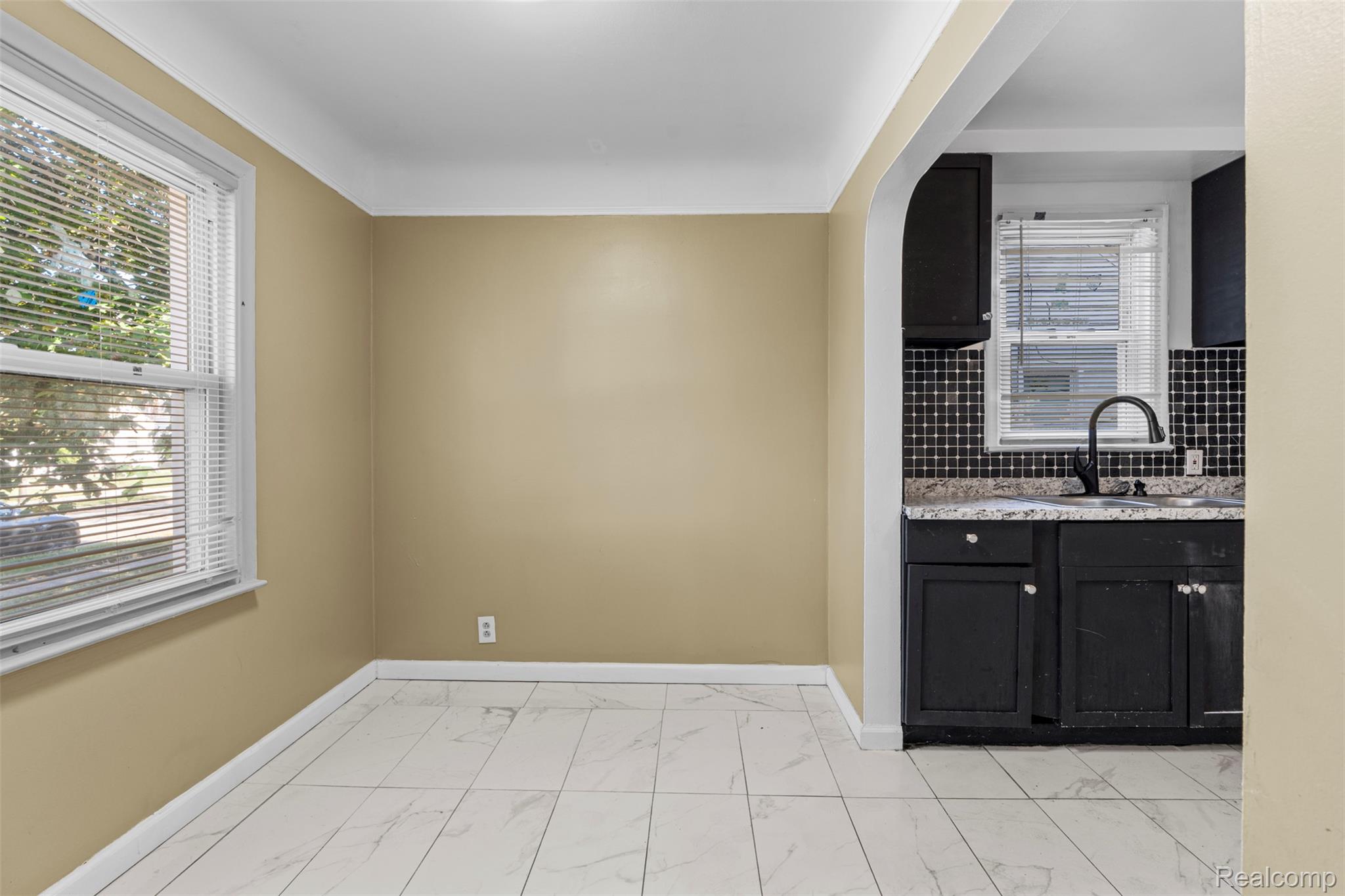 19644 Kenosha Street