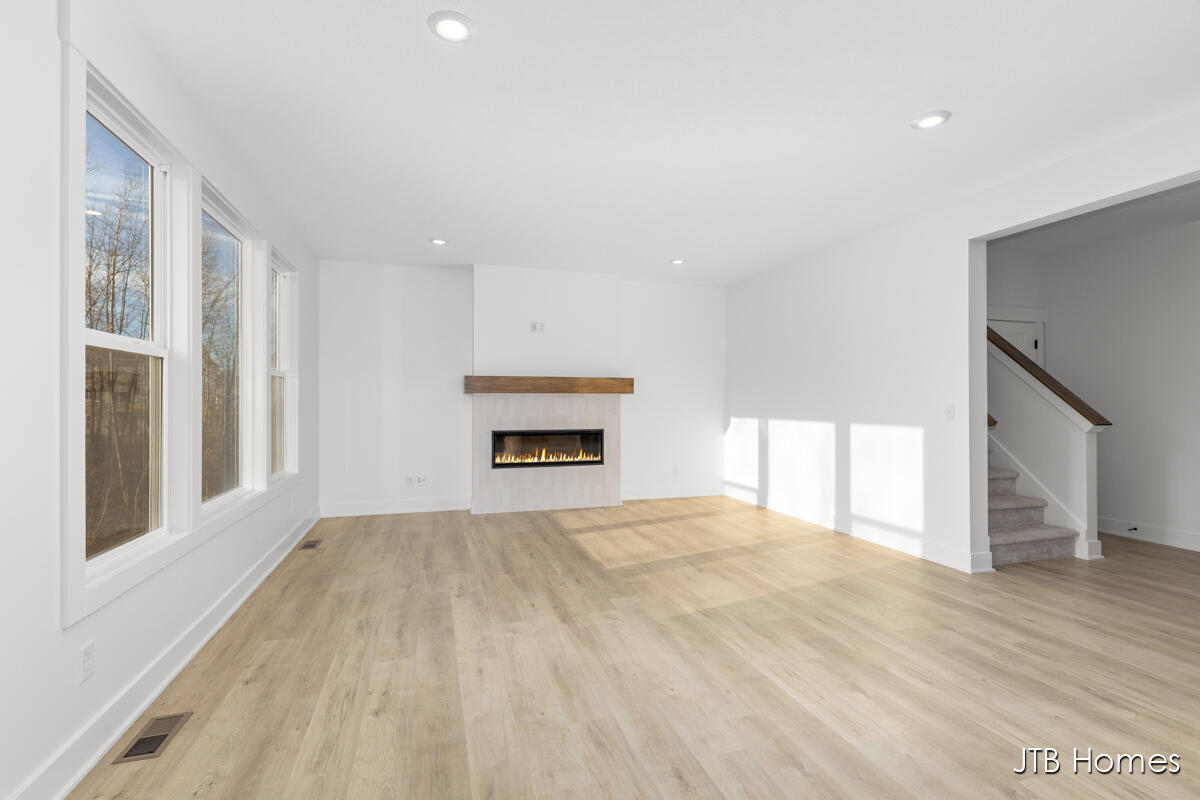 5956 Braemoor Court SE