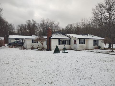 6143 Broadbridge Road Cottrellville Township MI 48039