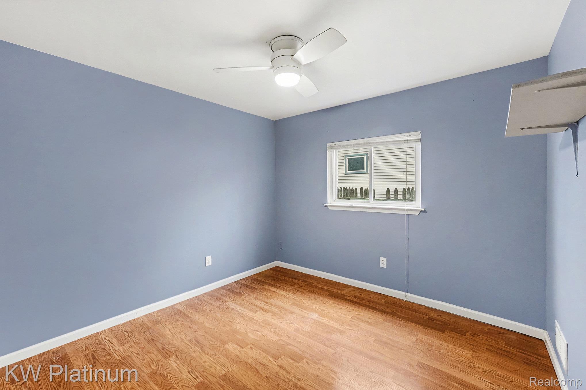 1218 E Milton Avenue