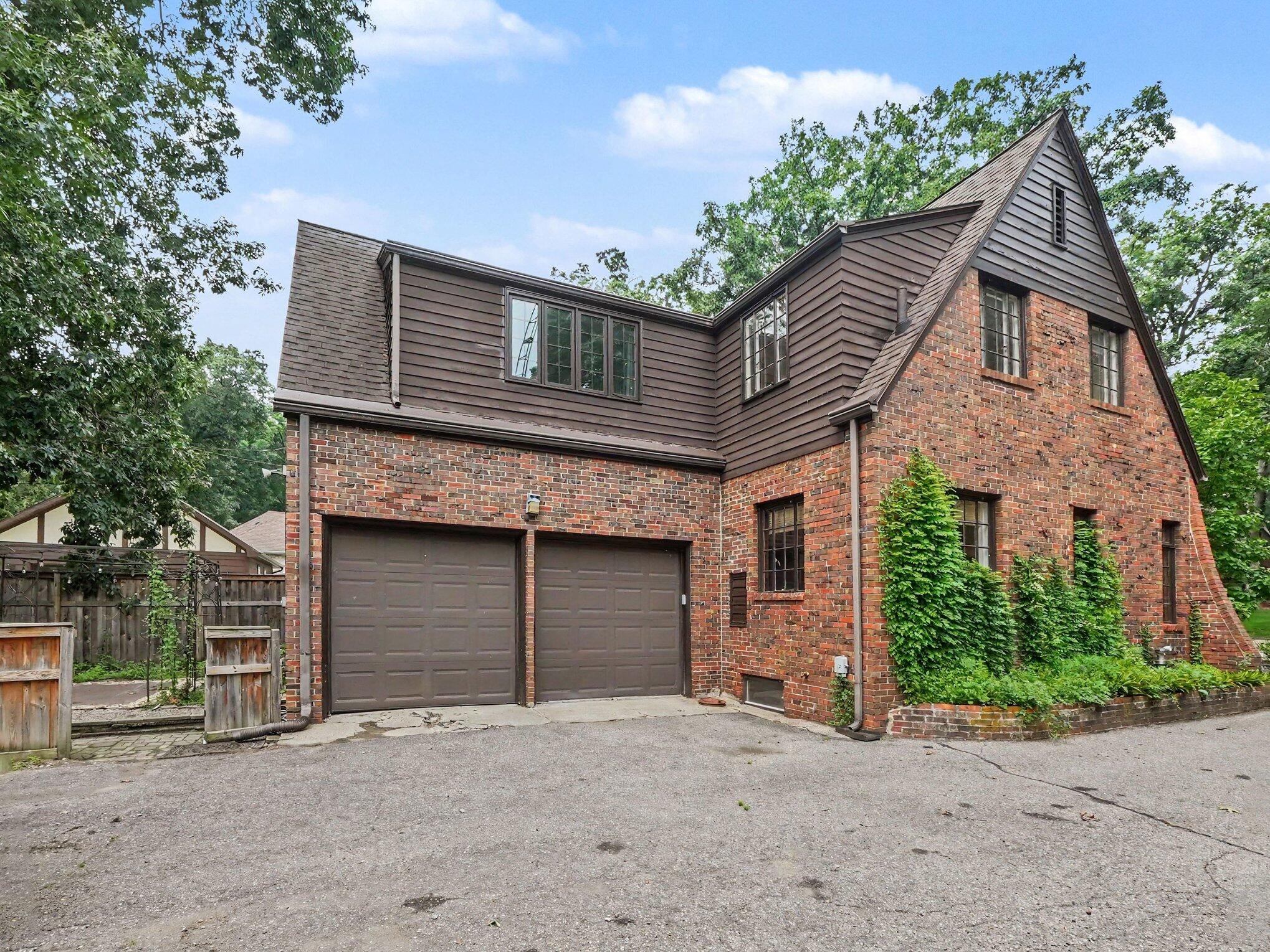 903 Briarcliff Road