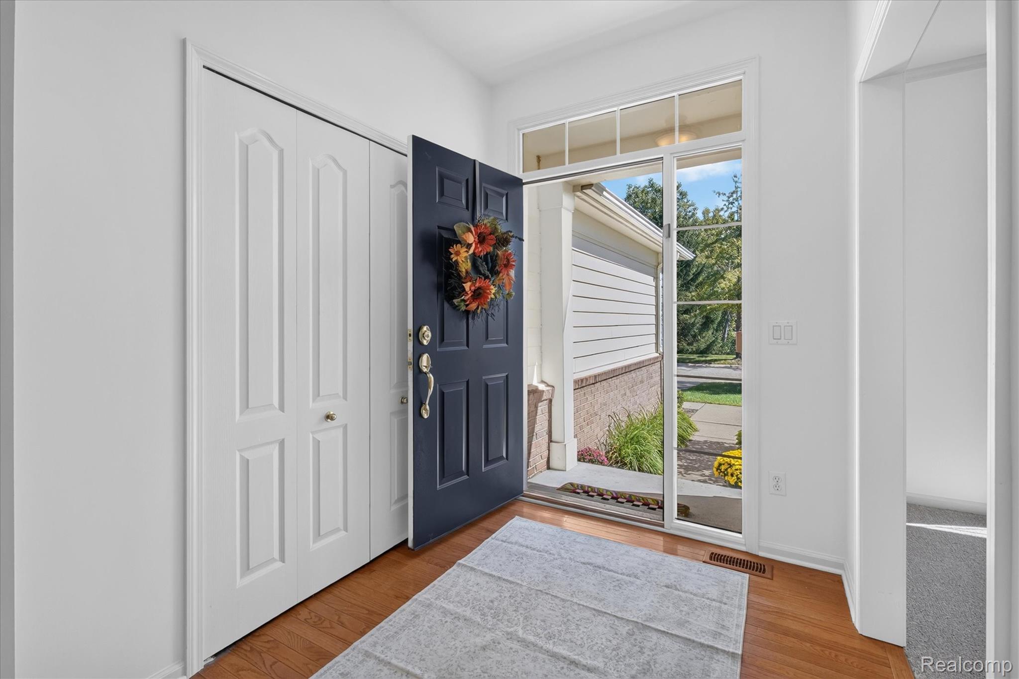 8280 Brewster Lane