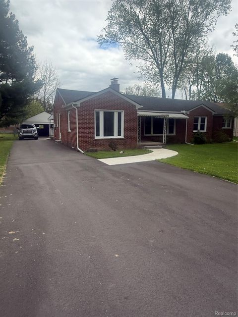 Photo of 25626 Dunbar Street, Southfield City, MI 48033 (MLS # 20261030719)