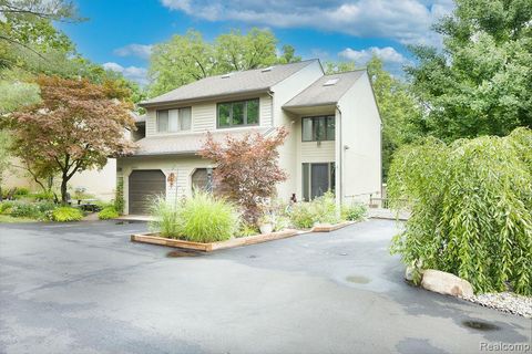 1880 W Liberty Street Ann Arbor City MI 48103